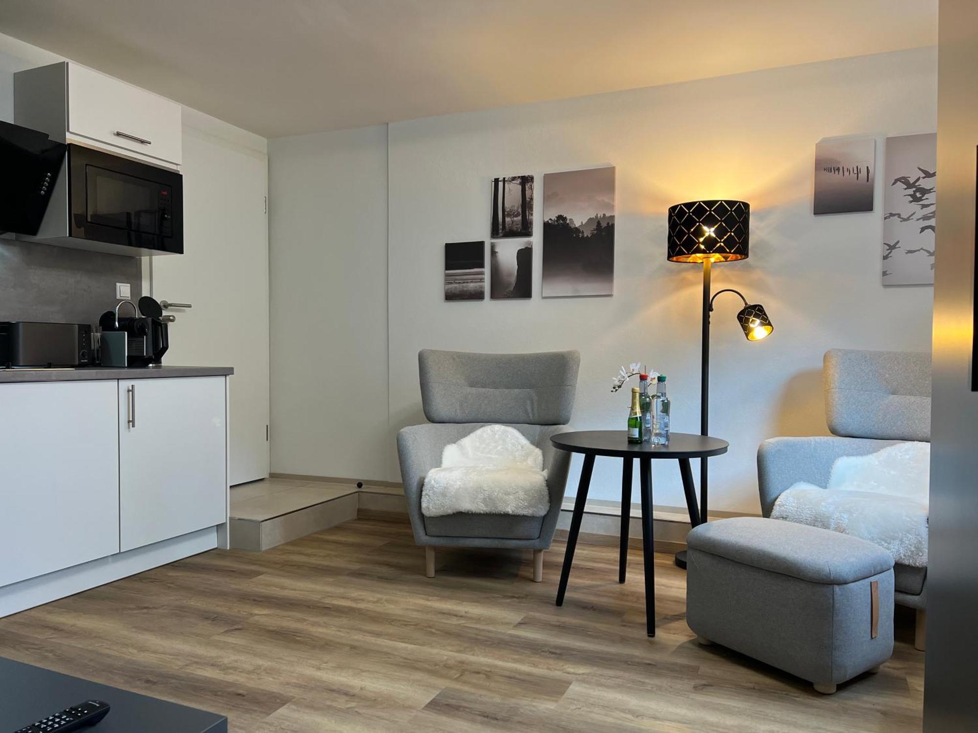 Top Apartment Zentrum バート・ウーラッハ エクステリア 写真