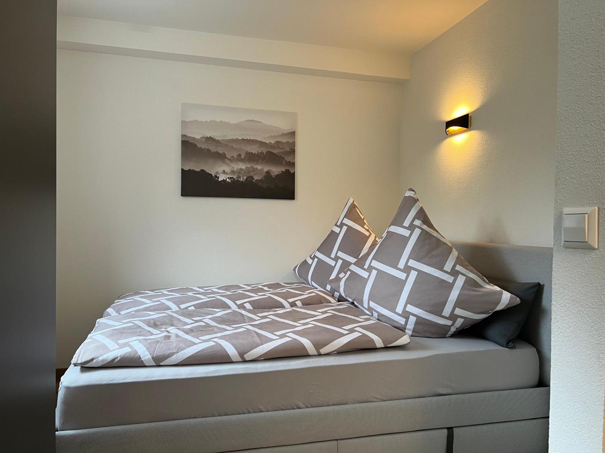 Top Apartment Zentrum バート・ウーラッハ エクステリア 写真